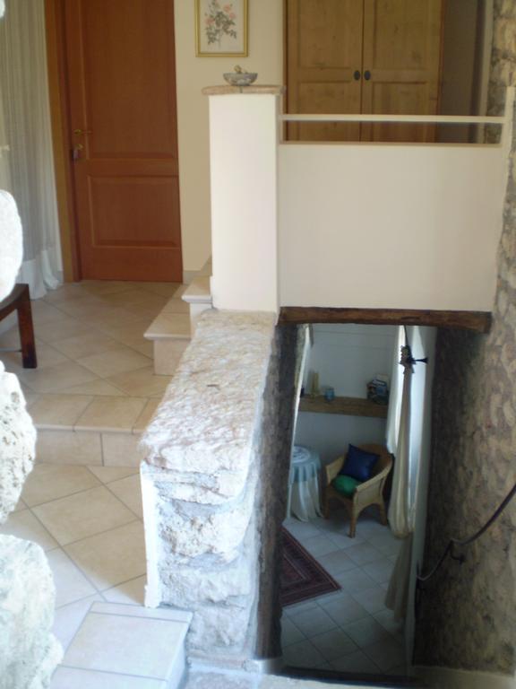 B&B Renzano Bedrooms Salo Exterior photo