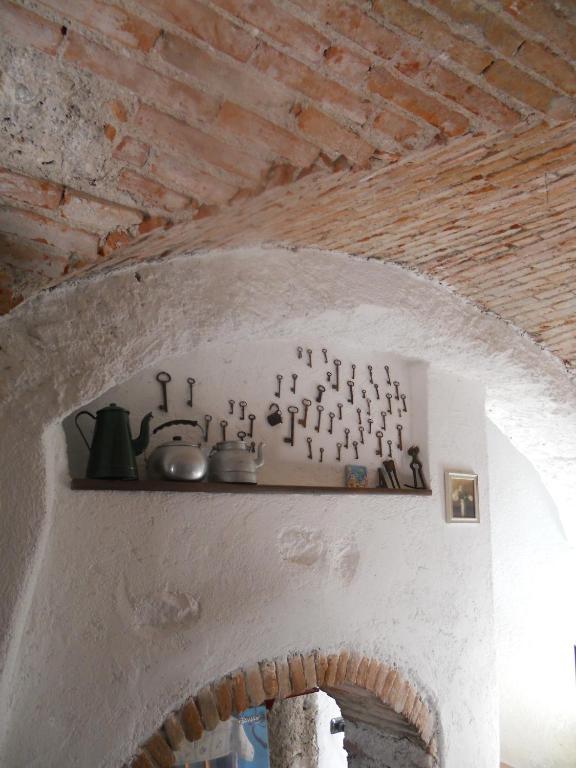 B&B Renzano Bedrooms Salo Exterior photo